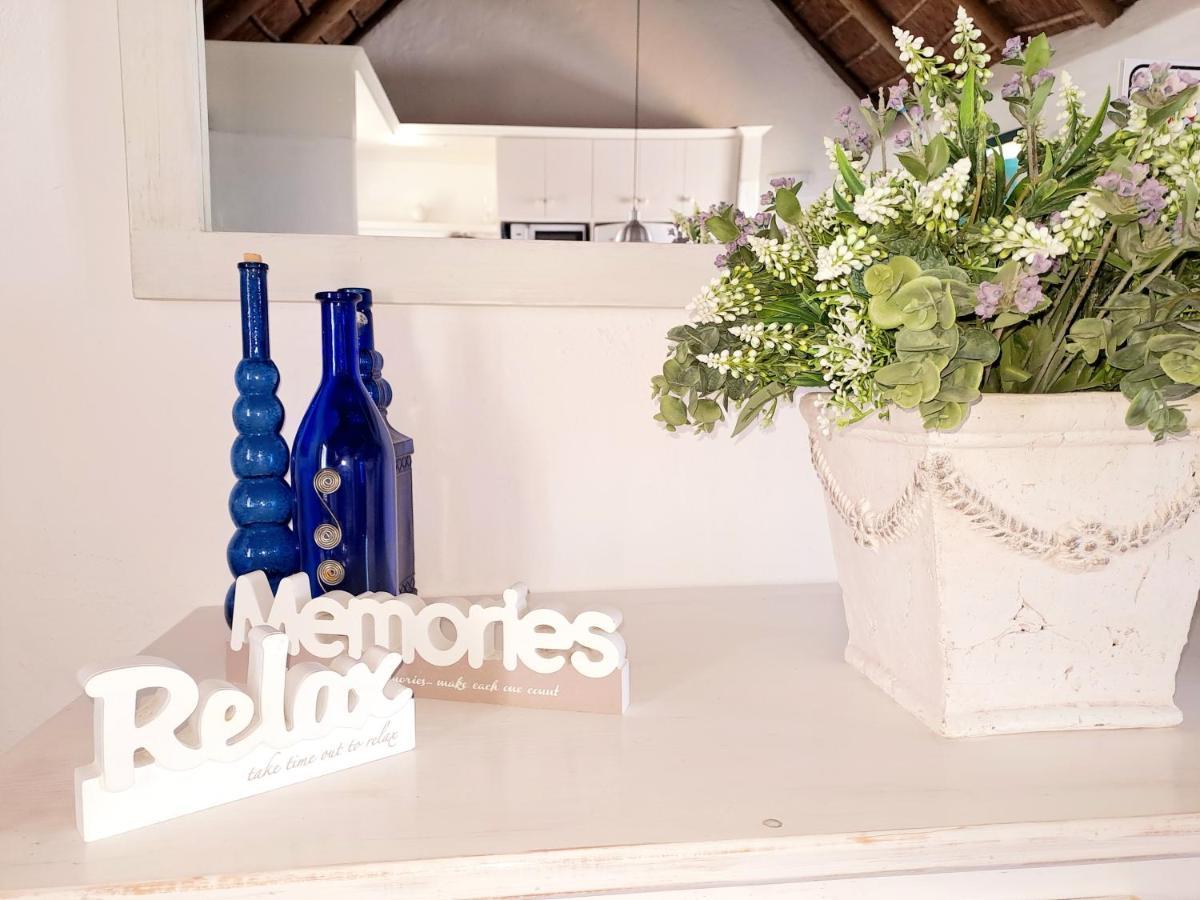 Zandtorini Seaside Cottage Struisbaai Kültér fotó
